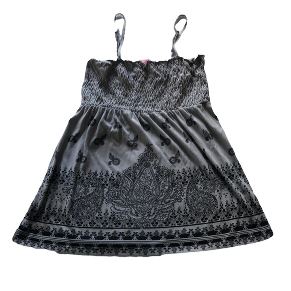 Dix & Co Gray and Black India Lotus Flower Print Smocked Tank Top - Picture 1 of 14